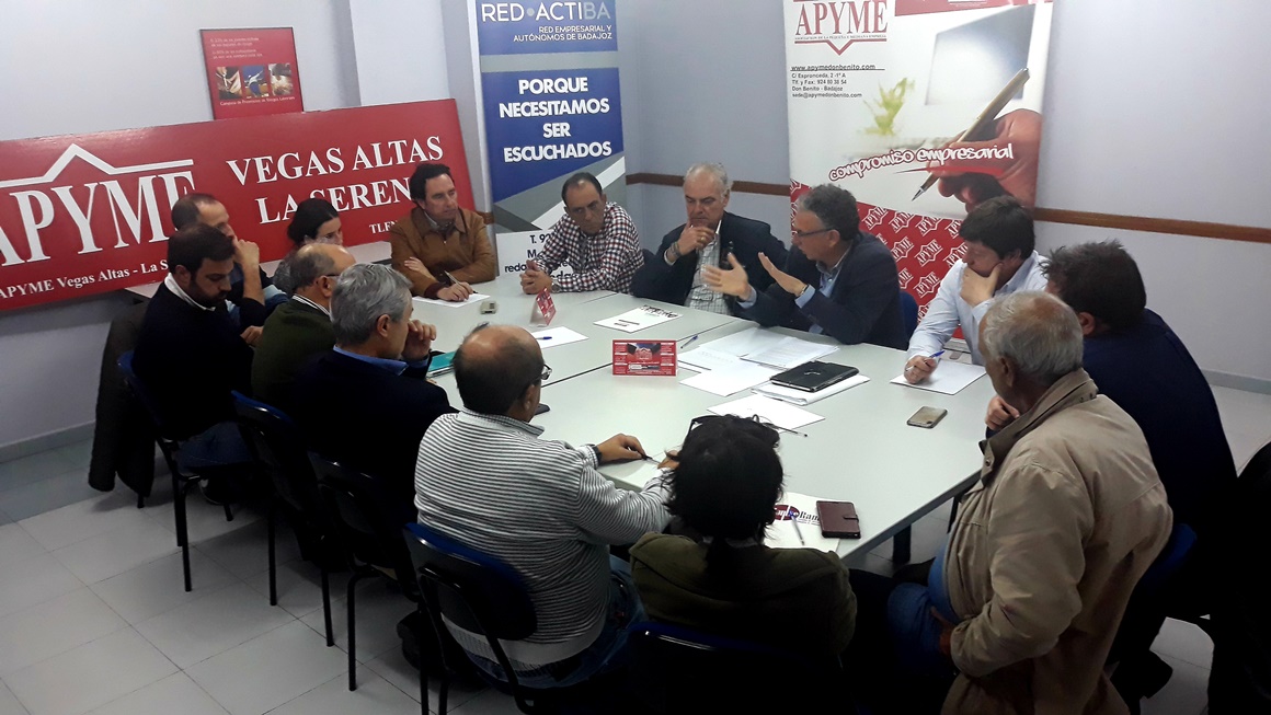 APYME Vegas Altas – La Serena  vuelve a reivindicar ante Quintana, una bajada de los impuestos y tasas municipales