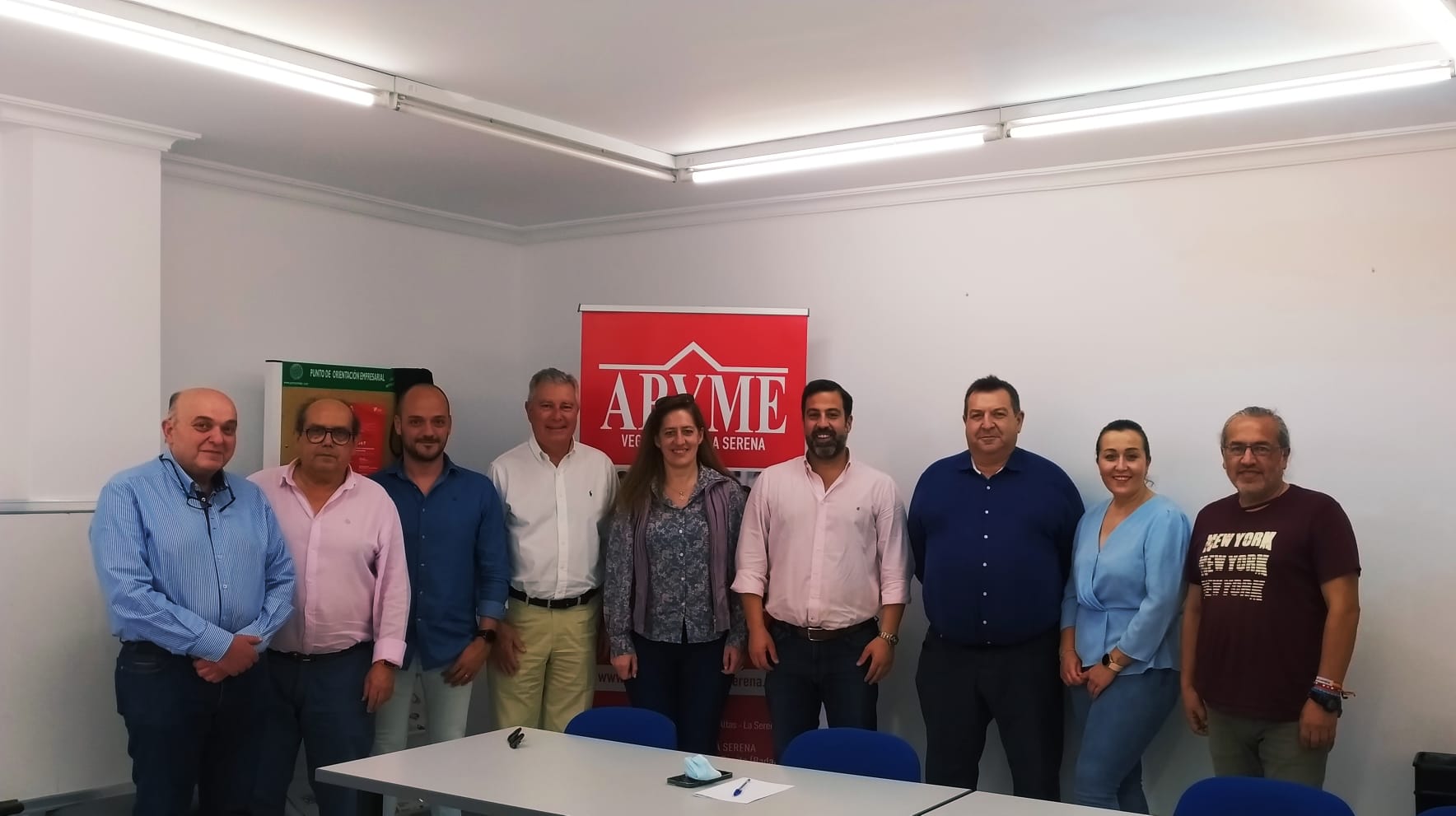 Manuel Lozano Martínez , candidato a la alcaldía por Partido Popular en Villanueva de la Serena ”, visitó APYME Vegas Altas La Serena