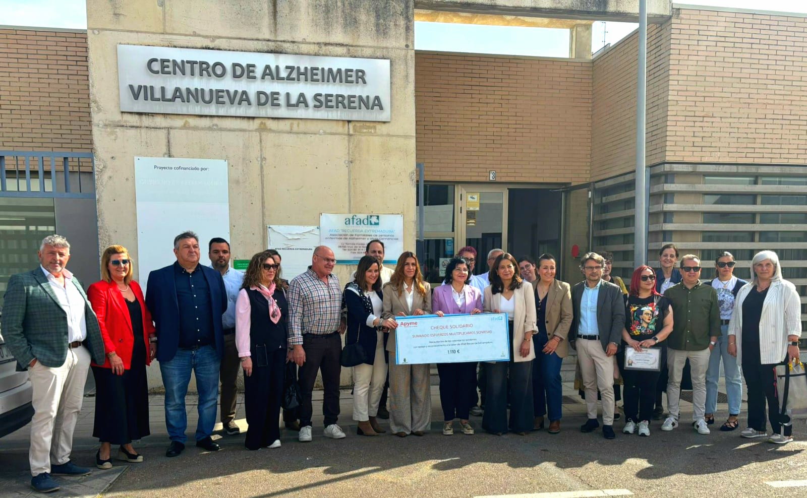 APYME Vegas Altas La Serena entrega la recaudación de la campaña ‘Sumando esfuerzos, multiplicamos sonrisas’