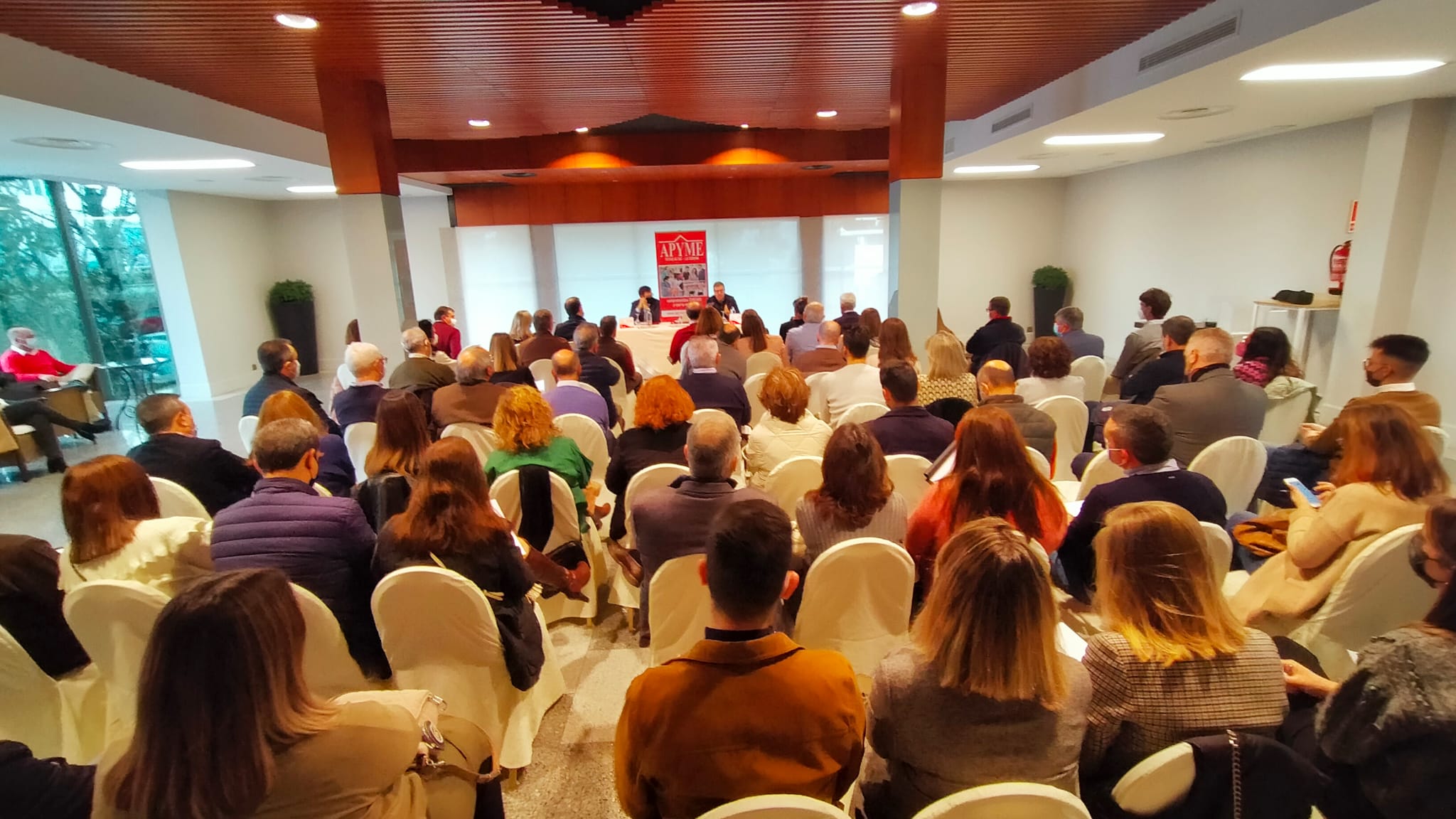 La jornada sobre la Reforma Laboral, organizada por APYME Vegas Altas – La Serena, despertó gran interés entre los empresarios