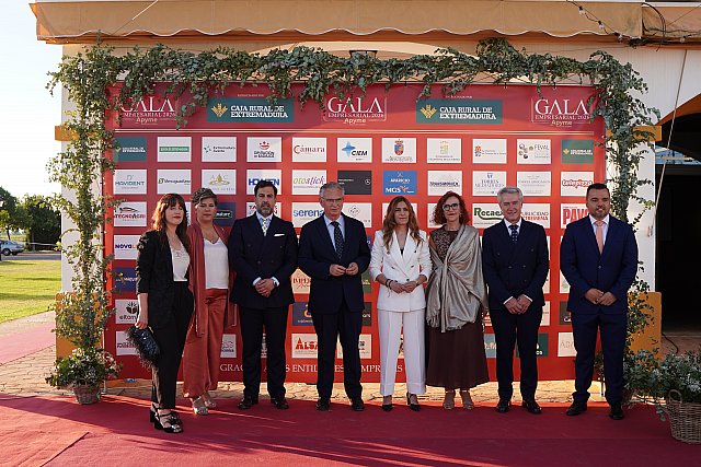 Gala APYME 2026 &middot; fotograf&iacute;a 101 de 158