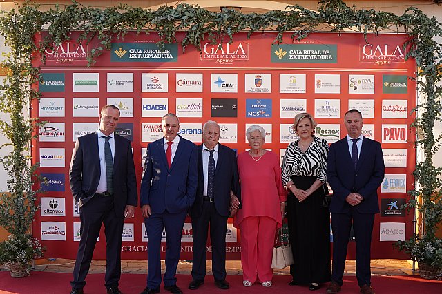 Gala APYME 2026 &middot; fotograf&iacute;a 136 de 158