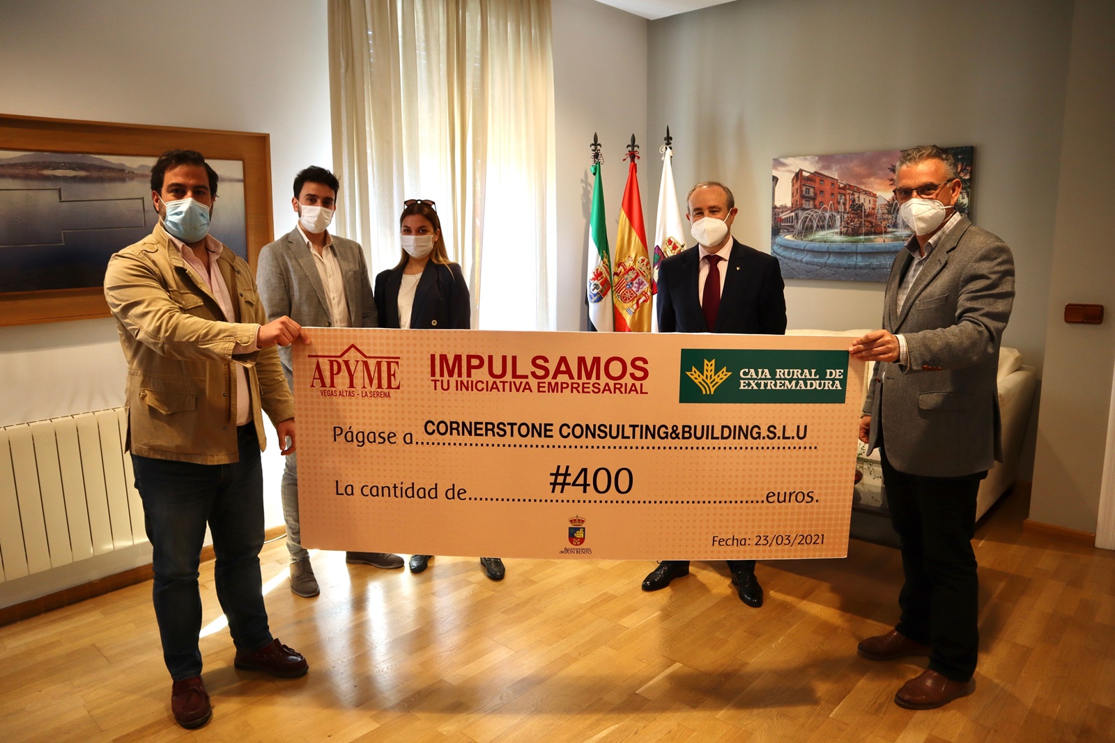 APYME Vegas Altas – La Serena y Caja Rural de  Extremadura premian a “Cornerstone Consulting and Building SLU” por ser la primera empresa constituida en Don Benito en el año 2021