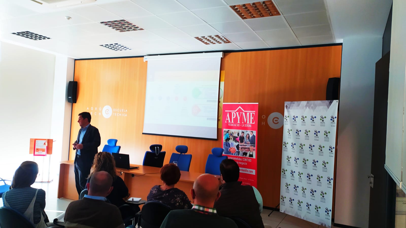 APYME Vegas Altas- La Serena ha organizado una jornada informativa sobre las ayudas de kit digital