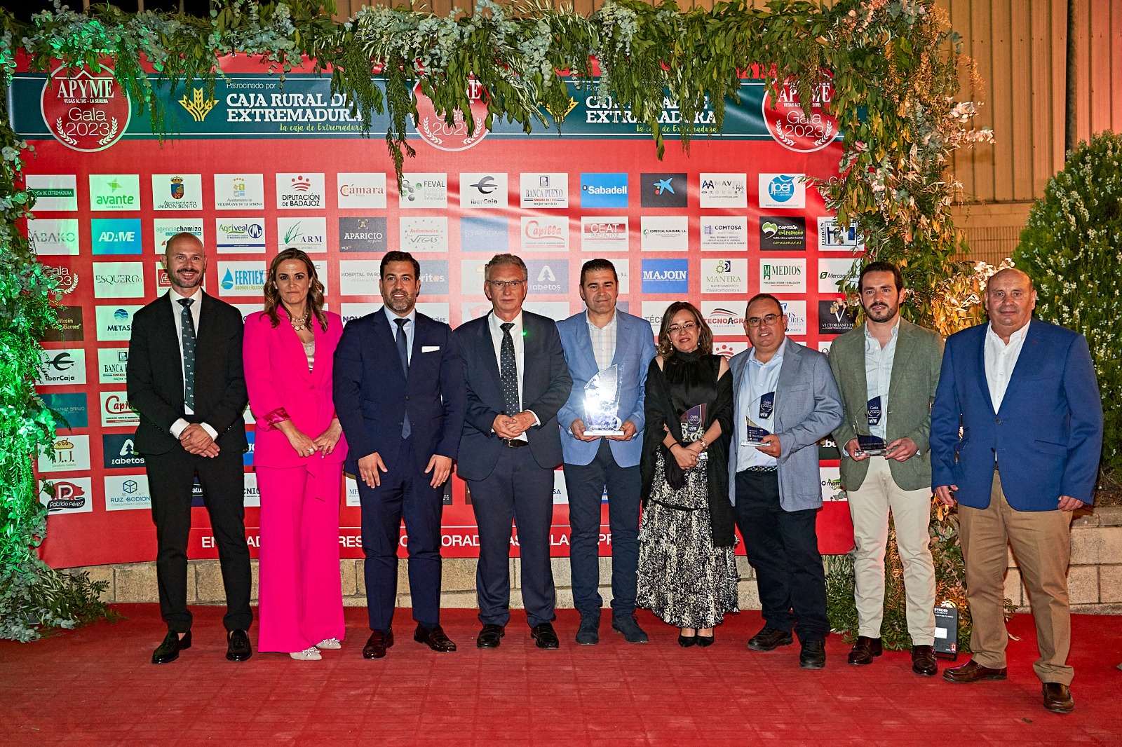 Carnicerías Vitoriano Pérez se proclamó “Empresa del año 2023” en la Gala de APYME, patrocinada por Caja Rural de Extremadura