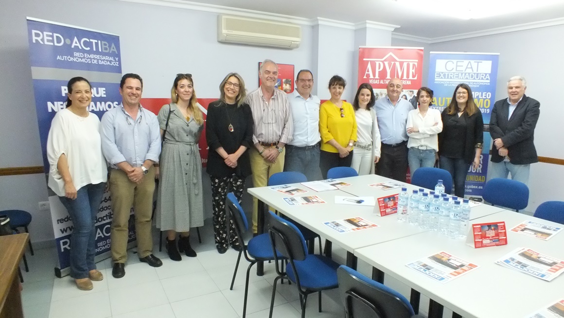 Representantes del Partido Popular visitaron APYME Vegas Altas – La Serena para conocer las necesidades e inquietudes de los empresarios